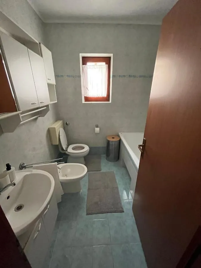 Ciro Apartment With Free Parking 0*, Icici Croatia