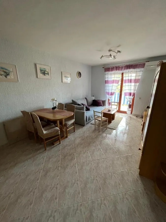 Ciro Apartment With Free Parking